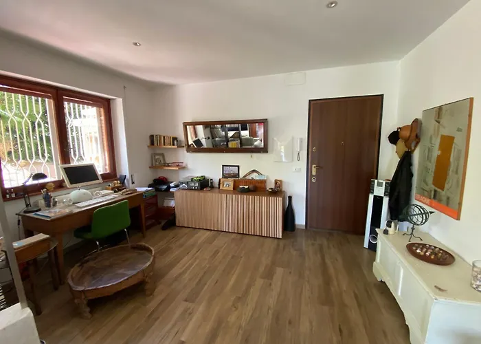 Francigena House